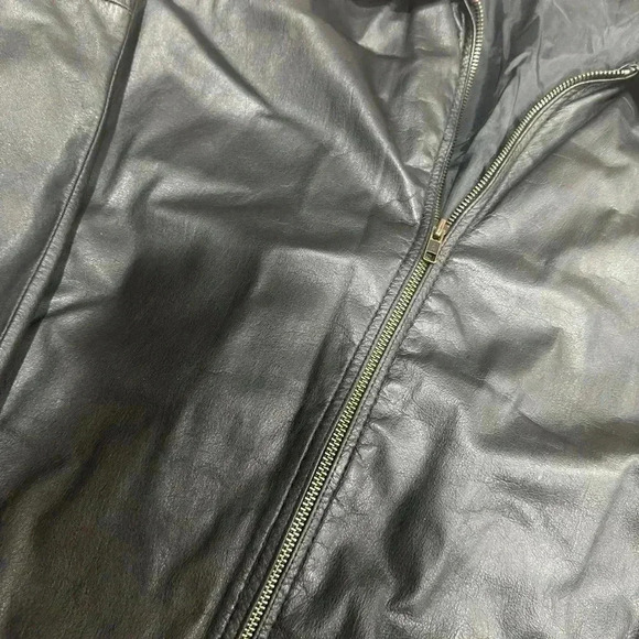 Genuine leather jacket - Picture 2 of 3